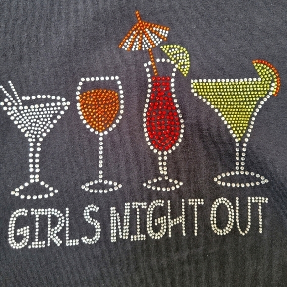 Short Sleeve T-Shirt - Size 2XL - Picture 2 of 5